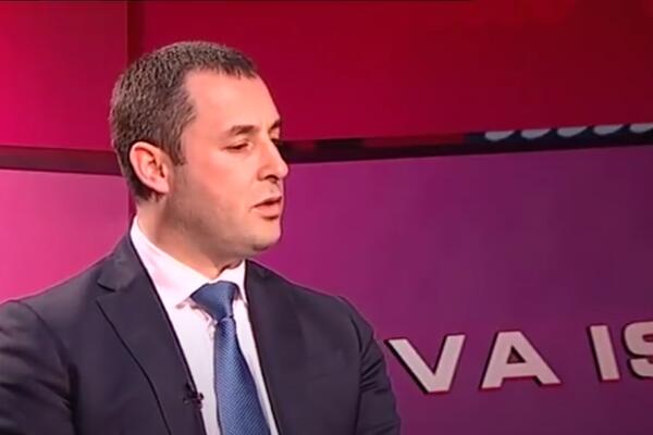 OSION, GORD I JAKO SLAB: Šćekić udario opasno na Krivokapića! SVAŠTA MU JE REKAO