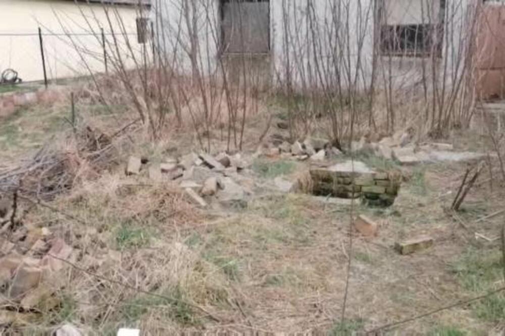 NA OVOM MESTU JE DIVNA ZAKOPALA MAJKU! Nakon svađe golim rukama ubila ženu koja joj je dala život! (FOTO)