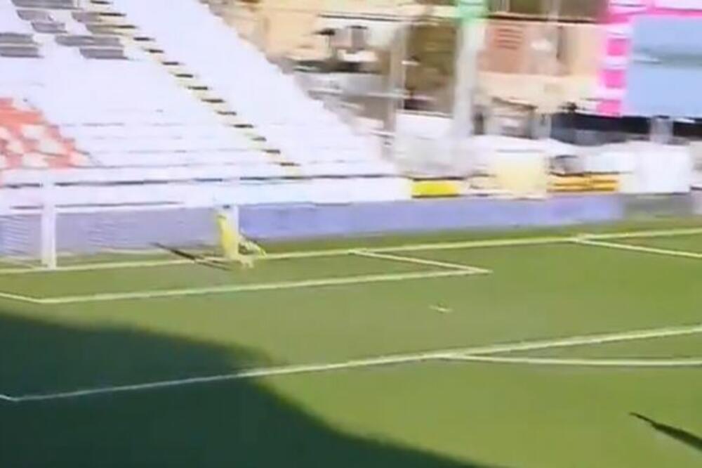 GOL SEZONE NAM DOLAZI IZ SERIJE B: Skoro od svog šesnaesterca pogodio mrežu protivnika! (Video)