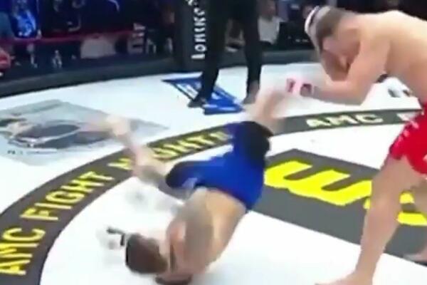 VASO PSIHOPAT POKUŠAO DA IZVEDE LUDI POTEZ USRED BORBE I IZGUBIO: Nema smrti bez sekire!