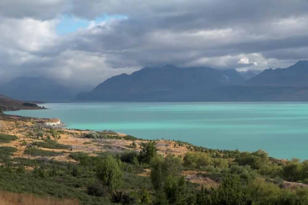 OSTRVSKA DRŽAVA UVODI ZAKON O ZABRANI TERAPIJE KONVERZIJE: "Oni koji su ih iskusili govore o STALNIM PATNJAMA"