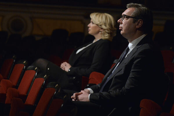 DARIJA KISIĆ TEPAVČEVIĆ PRISTUPILA SRPSKOJ NAPREDNOJ STRANCI (FOTO)