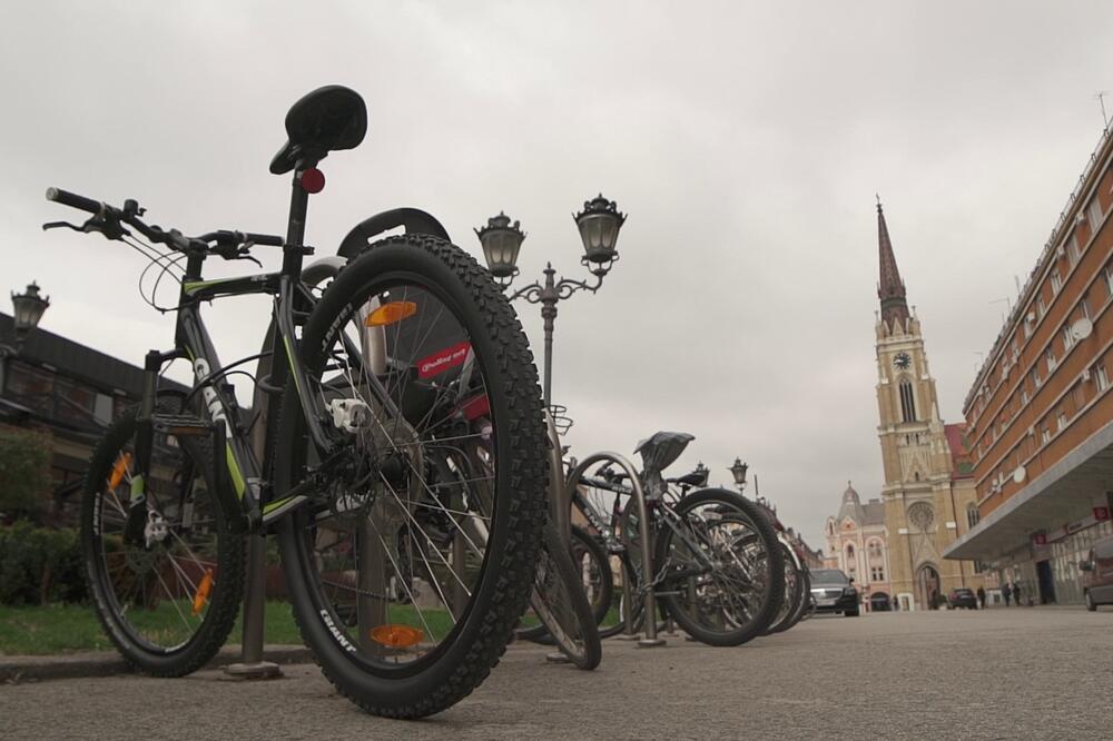 NOVOSAĐANI DOBIJAJU BESPLATNE BICIKLE, A EVO I KAKO! (VIDEO)