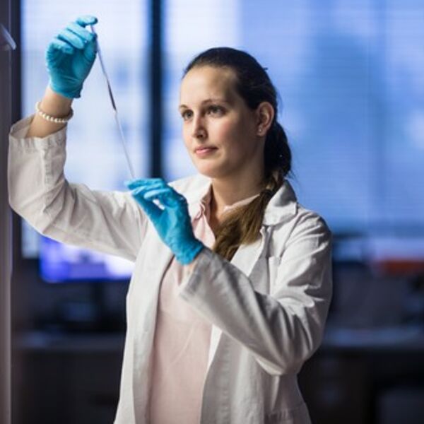 KORONA U KRALJEVU: Preminula 2 pacijenta, 11 osoba zaraženo