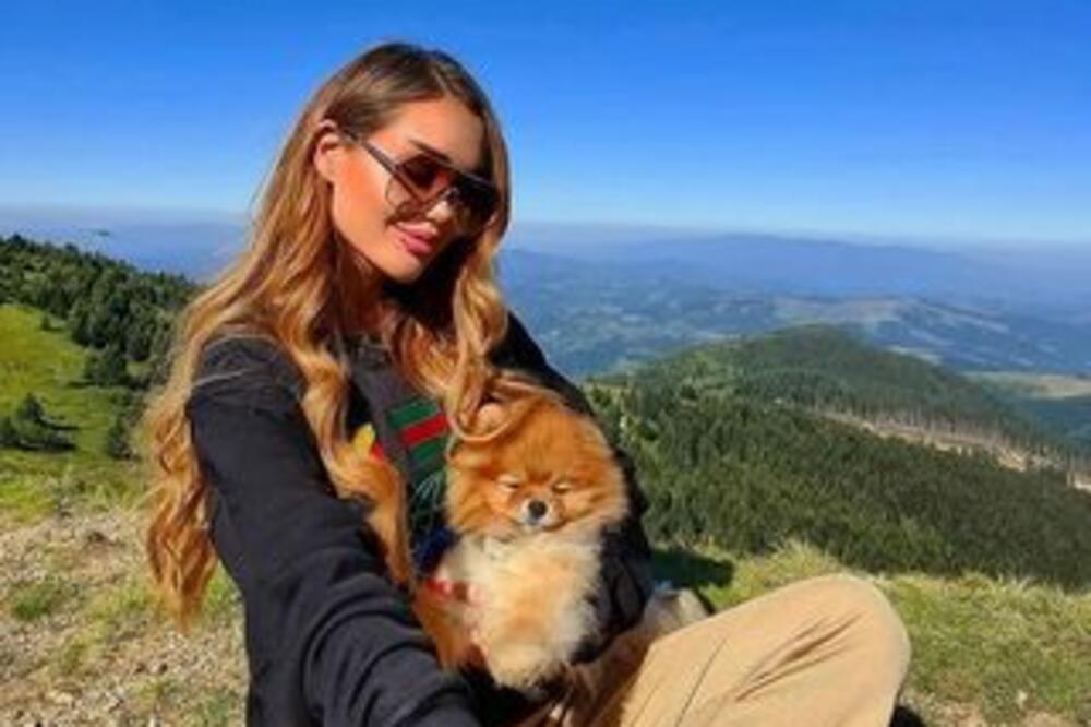 ANA KORAĆ ČIM SLETI U BEOGRAD MORA U POLICIJU: Starletu sačekale NEPRIJATNE vesti u Dubaiju!