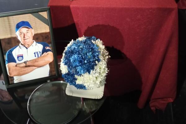 LEGENDARNI PETAR FAJFRIĆ ISPRAĆEN NA VEČNI POČINAK: Održana komemoracija u čast legende srpskog rukometa!