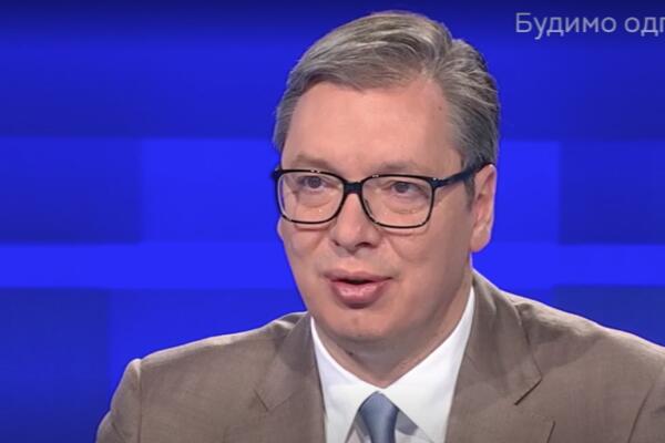 VAKCINISAĆU CELU NACIJU: Aleksandar Vučić govorio za Fajnenšel tajms!