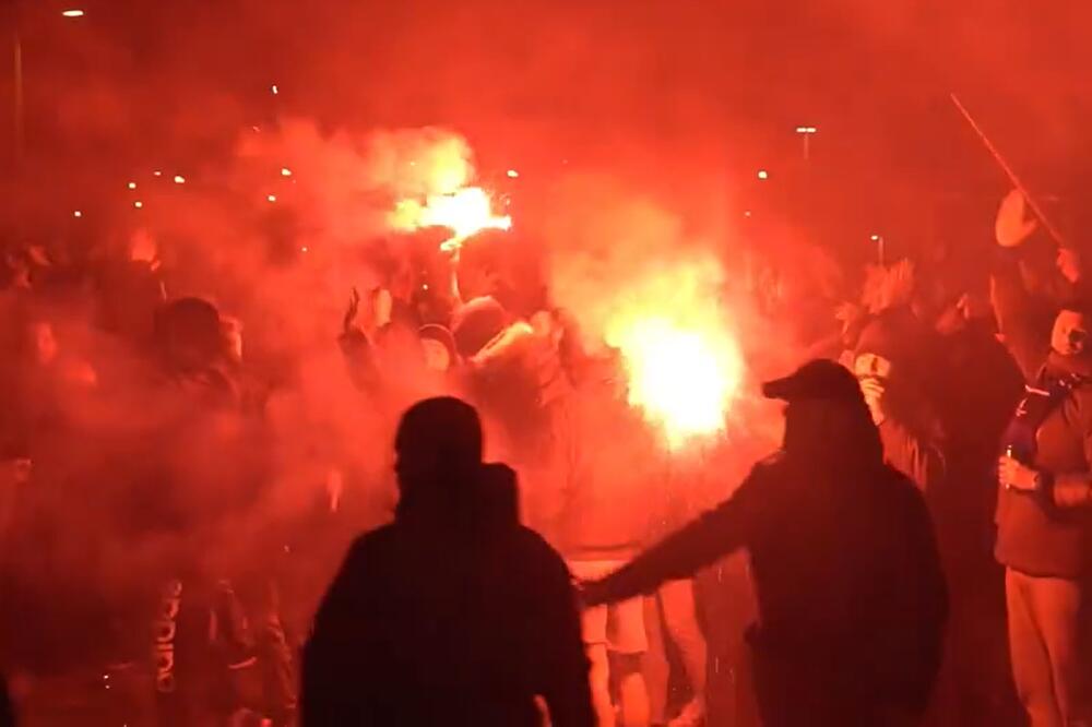 ZAGREB EKSPLODIRAO: Navijači "zapalili" Maksimir, neviđene scene slavlja! (VIDEO)