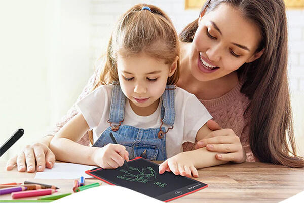 OVO MORATE IMATI: Saznajte koja to zanimljiva igračka neće dosaditi deci posle 2 dana!