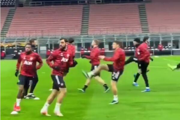 NA SAN SIRU TREŠTALA PESMA NADE TOPČAGIĆ: "Jutro je" svanulo Crvenim đavolima, više im prijalo nego Ibri! (VIDEO)