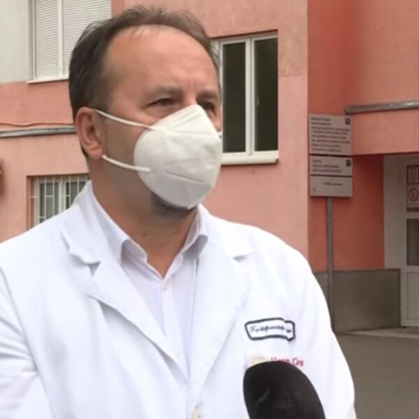 U KBC ZVEZDARA TRI ČLANA PORODICE BILA NA RESPIRATORU! Dr Svorcan: Sin i snaja životno ugroženi, majka PREMINULA