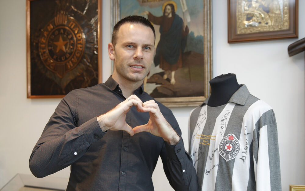 FK Partizan, Bojan Ostojić