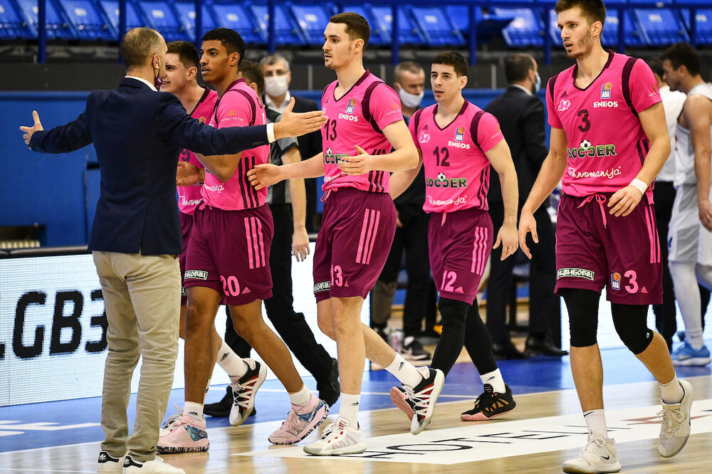 MEGA PREDSTAVILA NOVE DRESOVE: Klub iz Beograda i ove sezone će biti među najmlađima u ABA ligi!