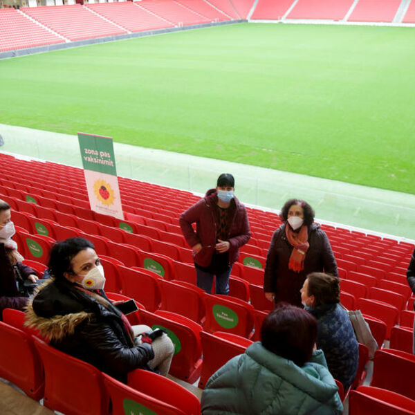 ALBANCI KAO ZVEZDA PROTIV MILANA: Vlasti odbile zahtev Saveza, dočekaće Engleze pred praznim tribinama!