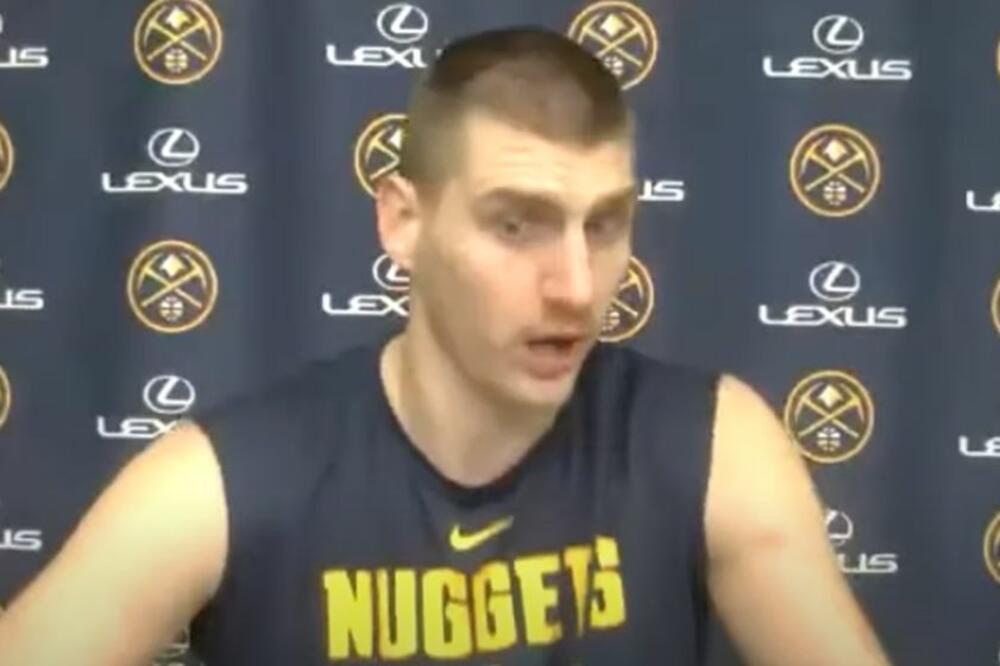 KO KAŽE DA ME BAŠ BRIGA ZA MVP NAGRADU?! Reakcija Nikole Jokića na ovo pitanje zasmejala novinare! (VIDEO)