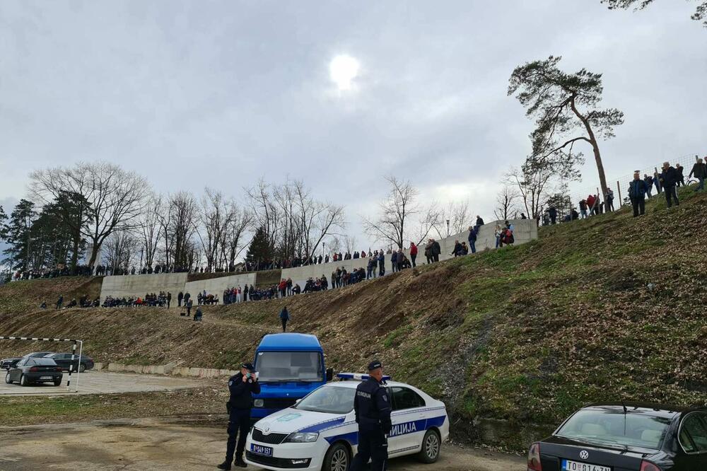 U SRBIJI ODIGRANA NAJPOSEĆENIJA UTAKMICA ZA VREME PANDEMIJE: Neverovatni kadrovi iz Arilja (FOTO)