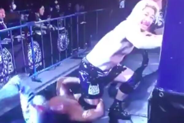 POGLEDAJTE KAKO JE ZEMLJOTRES PREKINUO ŠAMPIONAT U RVANJU: Ljudi su ostali SKAMENJENI (VIDEO)