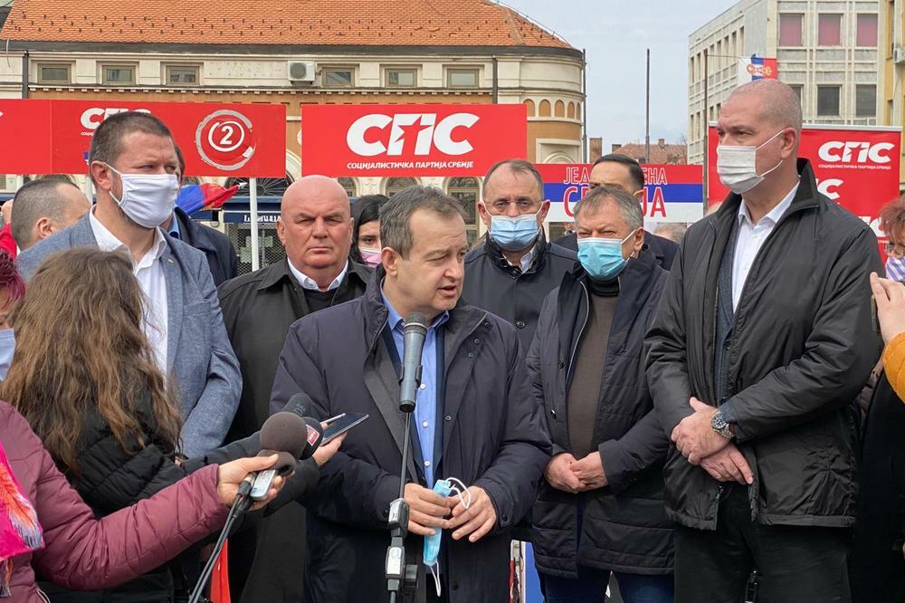 U ZAJEČARU ODRŽAN PREDIZBORNI SKUP SPS-A I JEDINSTVENE SRBIJE: Naše poruke nisu političke, već porodične