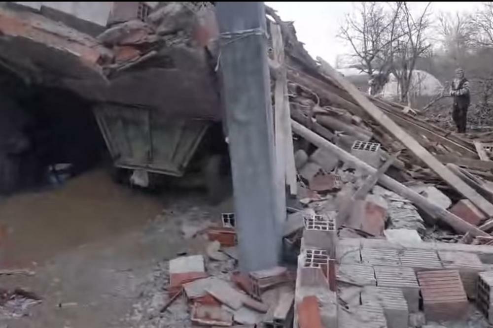 HTELI DA OBORE ORAH, PA IM SRUŠILI KUĆU: Porodica Jovanović zatekla haos u dvorištu! (VIDEO)