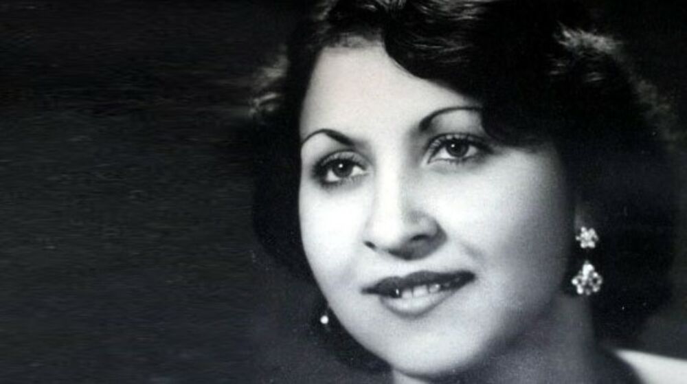 Latifa je decenijama bila osuđena na život u nemaštini u jednoj od memljivih soba prognaničkog naselja Rudeš