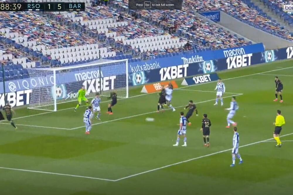 MAGIJA KAO IZ SLAVNIH DANA: Barselona opet "plete" tiki-takom, gol protiv Sosijedada je bio šlag na tortu! (VIDEO)