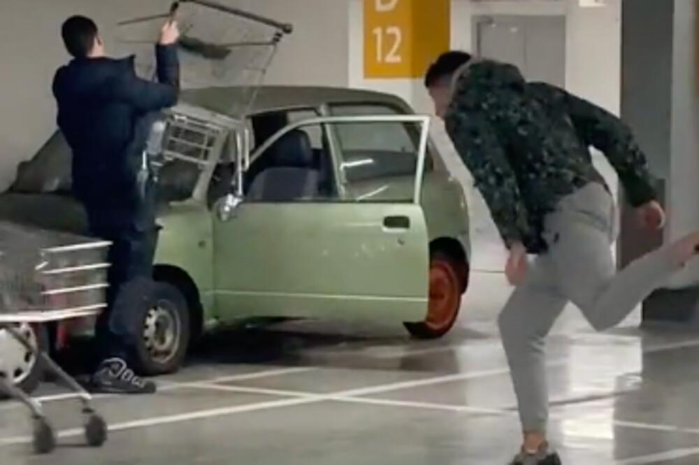 POLICIJO, HVATAJ OVAJ OLOŠ! Snimali se na TikToku i LOMILI TUĐA KOLA! Tek je ono što su vikali BOLESNO (VIDEO)