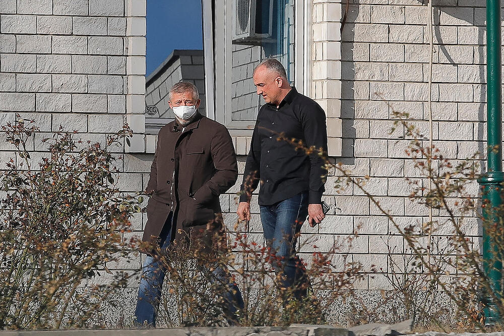 VIDIĆ SE NE OGLAŠAVA, POJAVIO SE JOŠ JEDAN POTENCIJALNI NASLEDNIK KOKEZE : I on je legenda Crvene zvezde!