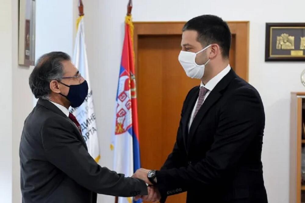 UDOVIČIĆ SE SREO SA KIPARSKIM AMBASADOROM: Intenzivira se razmena znanja i iskustva iz oblasti sporta!