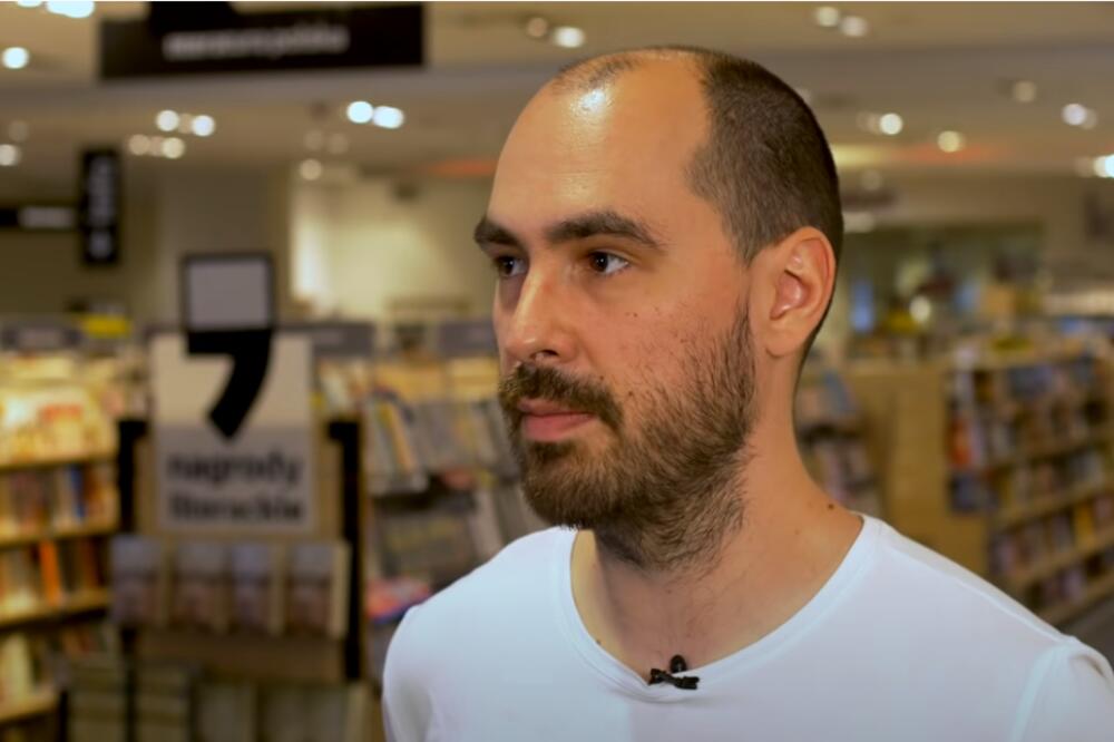 POLJSKI NOVINAR IZAZVAO SKANDAL: Nazvao predsednika kretenom zbog izbora u SAD-u, preti mu zatvor do tri godine!