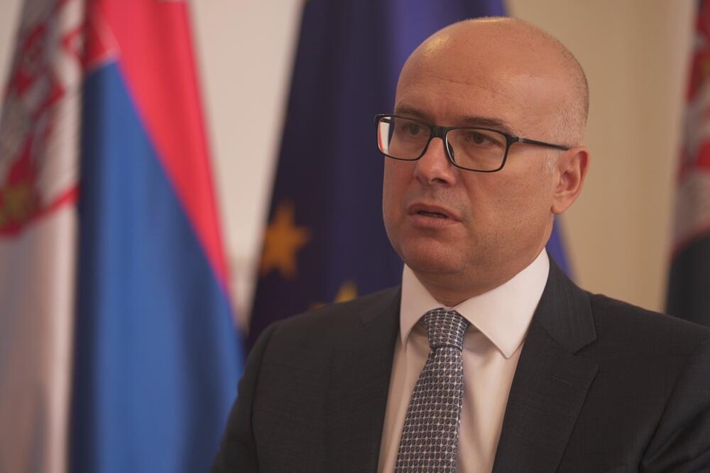 Vučević: Za agencije do 3 radnika 150.000 dinara, za one sa više dajemo 250.000 dinara!