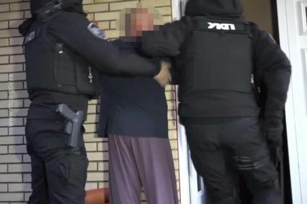 AKCIJA UKP! Uhapšeni krijumčari, 100 evra uzimali po migrantu, sve je snimljeno (VIDEO)