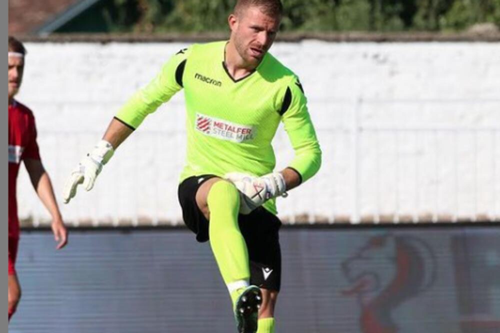 BIVŠI GOLMAN METALCA DOBIO OTKAZ U KLUBU JER JE ODBIO DA PRIMI ASTRAZENEKA VAKCINU: Ucenjivali su me!