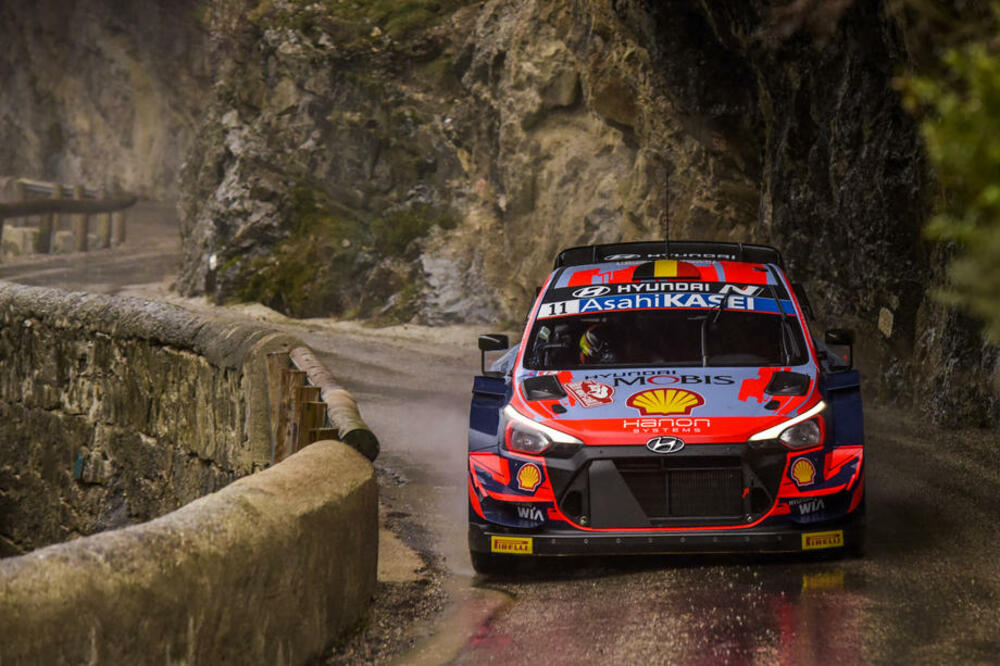 BIVŠI TRENER ČELSIJA VOZIO RELI TRKE ! "Zabavili smo se, ali je iskreno bilo mnogo stresno. Tajminzi su stresni"