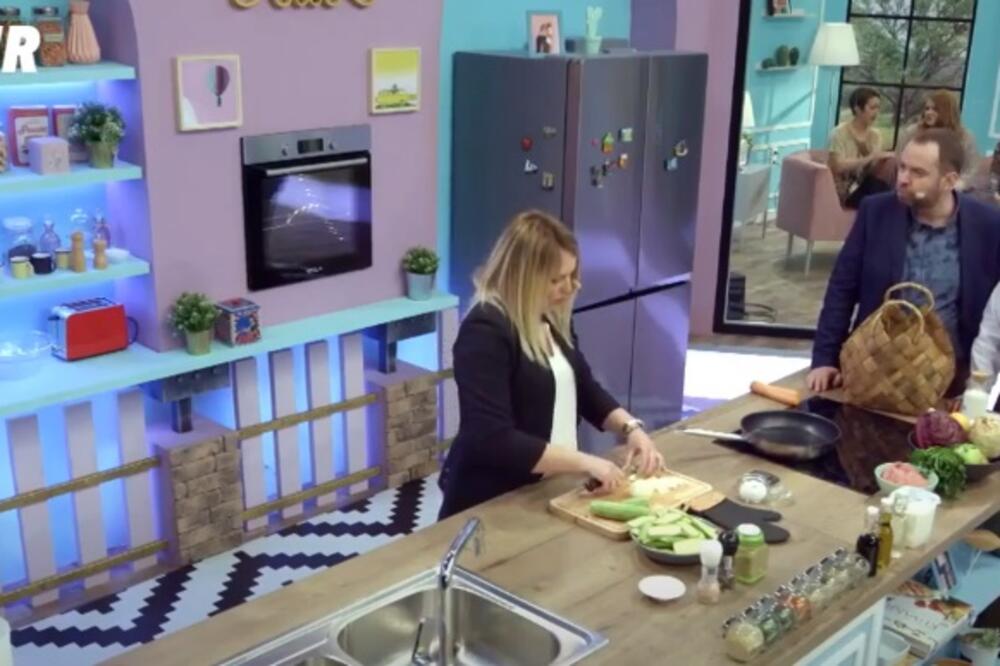 AUUU, OVO JOŠ NIJE VIĐENO, SEKA USRED EMISIJE MAJKE I SNAJKE IZJAVILA NEVEROVATNU STVAR: Odmah je usledila reakcija