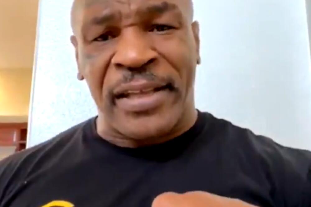 MAJK SE NIJE POVUKAO! Biće borbe Tajson - Holifild, "Gvozdeni" sam poslao jasnu poruku!