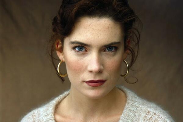 UNAKAŽENA OD PLASTIČNIH OPERACIJA! JOŠ JEDNA U NIZU PROPALIH HOLIVUSKIH DIVA: Danas izgleda ne daj Bože! (FOTO)