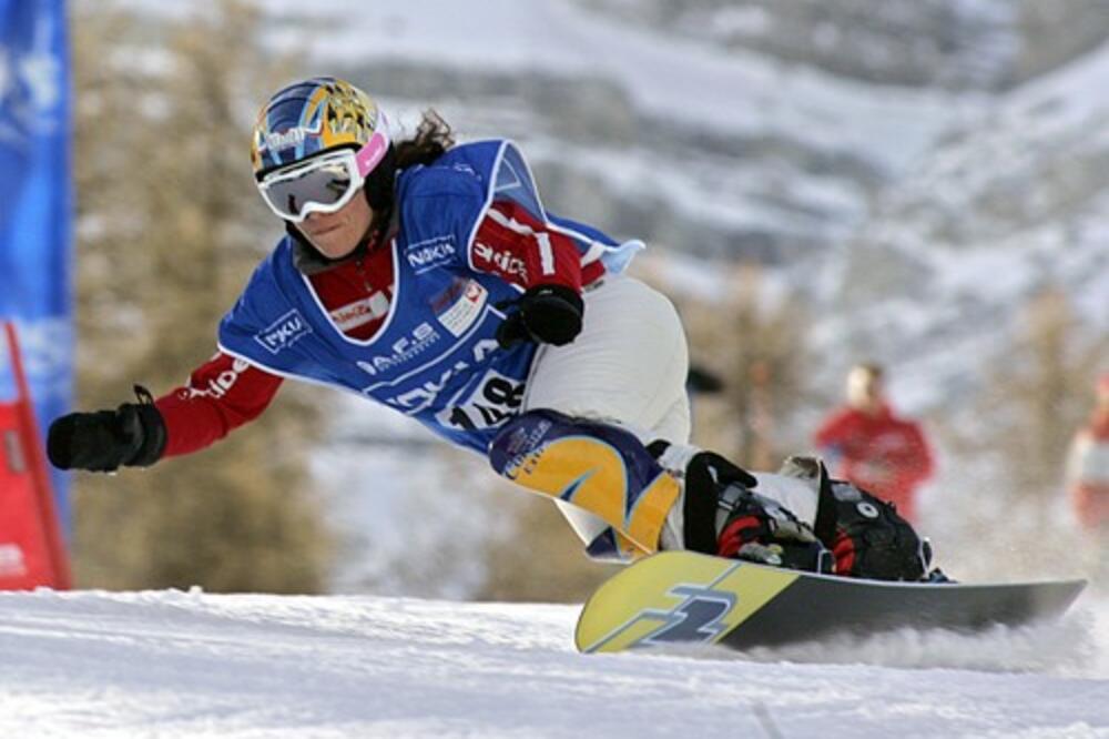 HOROR, SVETSKA ŠAMPIONKA POGINULA U UŽASNOJ NESREĆI: Tragedija u Alpima