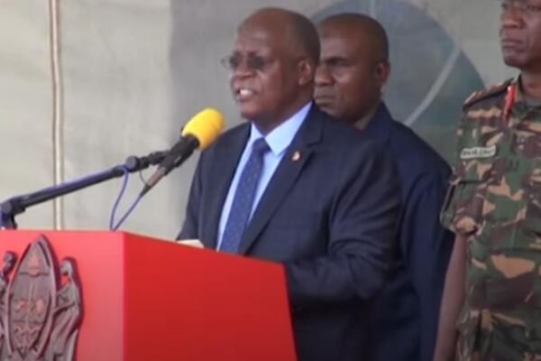 STAMPEDO NA SAHRANI PREDSEDNIKA TANZANIJE: Hiljade ožalošćenih htelo da se progura na stadion, POGINILO 45 LJUDI!