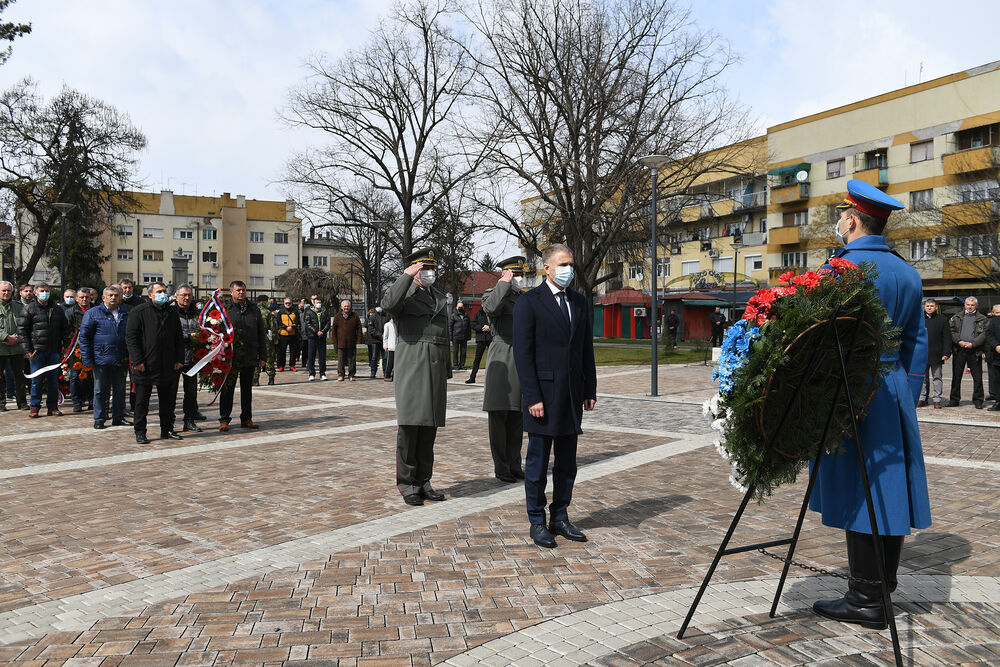 Polaganje venca, Nebojša Stefanović