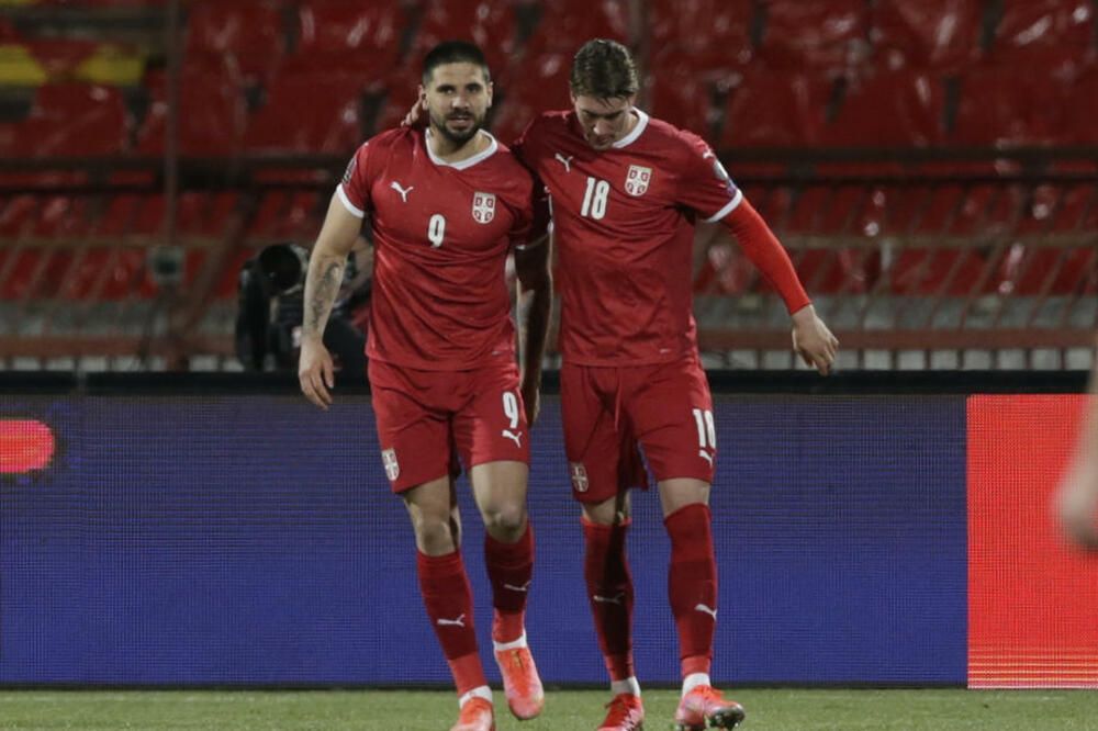 ''MITROVIĆ POSTIŽE GOL ZA SLOVAČKU''! Katastrofalna greška američkog novinara