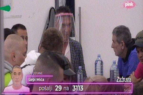 PUCA PO ŠAVOVIMA! TOMOVIĆ BESNEO NA PRODUKCIJU: Voditelj žestoko odgovorio Vladimiru, GAĐAO U CENTAR!