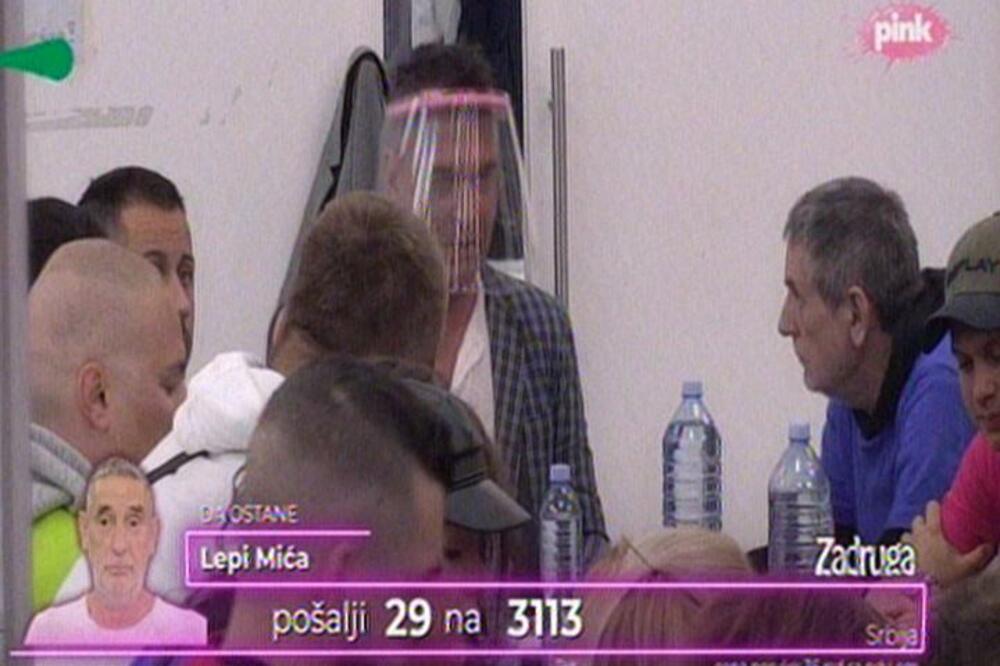 PUCA PO ŠAVOVIMA! TOMOVIĆ BESNEO NA PRODUKCIJU: Voditelj žestoko odgovorio Vladimiru, GAĐAO U CENTAR!