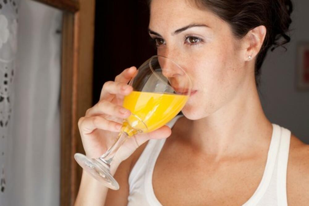 Ceđeni sok nije ZDRAV za telo kao što se misli: Ruski NUTRICIONISTA ima veoma KORISTAN SAVET i tiče se ZDRAVLJA