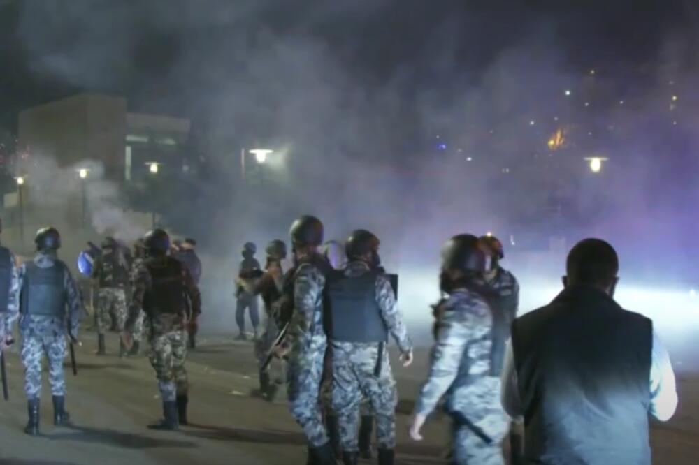 POLICIJA PREKINULA PROTESTE U JORDANU KOJIMA SE OBELEŽAVA ARAPSKO PROLEĆE: Uhapšeno na desetine aktivista (VIDEO)