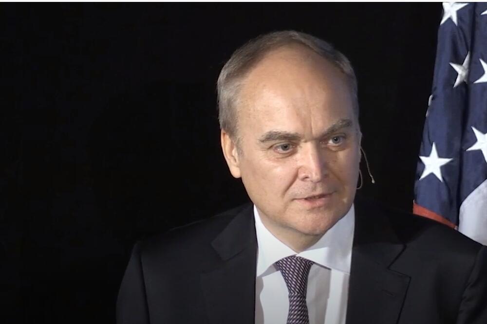 SAD BLOKIRAO RUSKU AMBASADU