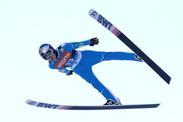 KOBAJAŠI NAJBOLJI U VILINGENU, OPET VODI TRKU: Granerud drugi, Gajger tek 20!