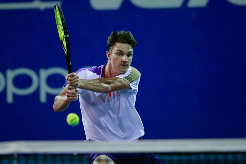KECMANOVIĆ USPEŠAN NA STARTU! Srpski teniser prošao u narednu rundu Mastersa na Floridi