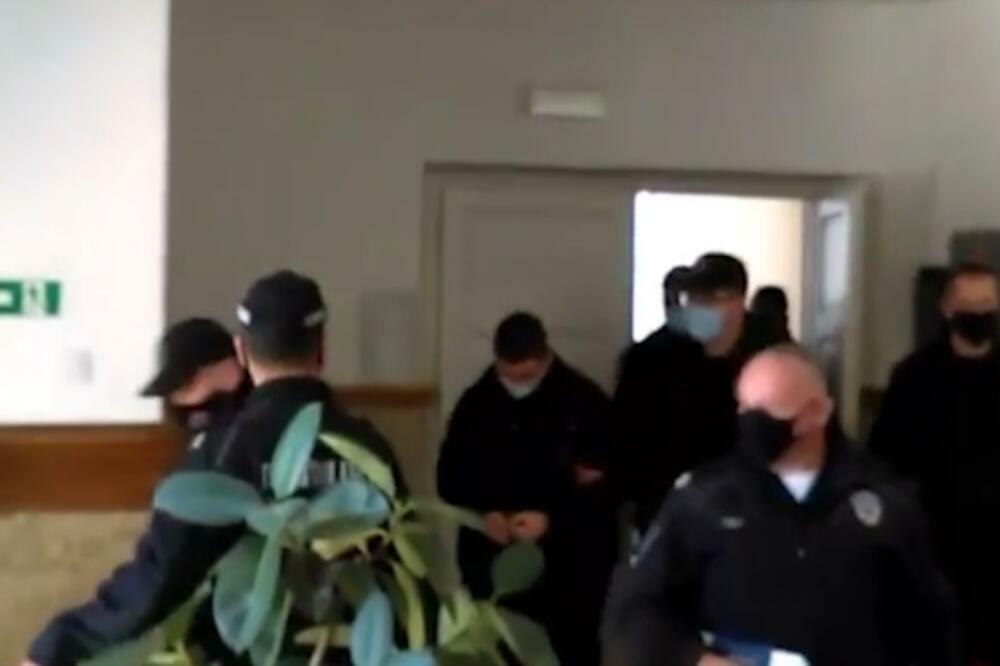 BEOGRAĐANIN (19), VOZAČ AUDIJA SMRTI, MOLIO ZA OPROŠTAJ: U sudnici krivio drugog vozača za tragediju u Nišu