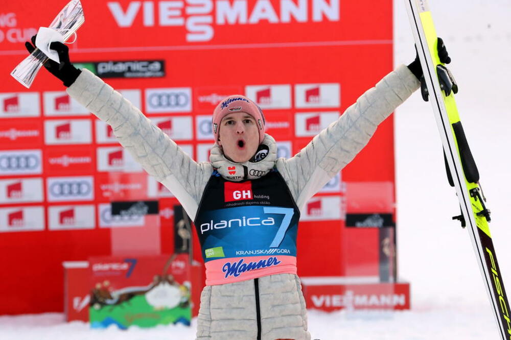 GAJGER UZVRATIO UDARAC KOBAJAŠIJU: Sutra pada odluka o šampionu u ski letovima!