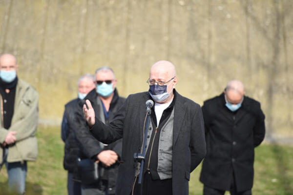 ''VLASTO, ŠTA ĆE TEBI DIJETA?'' Irfan Mensur ispričao ANEGDOTU nakon koje su SVI PLAKALI!